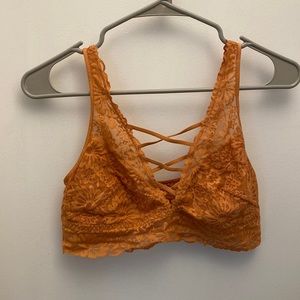 🔥 PINK Lace Bralette